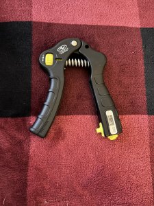 Athletic Works 20-80 pound adjustable gripper